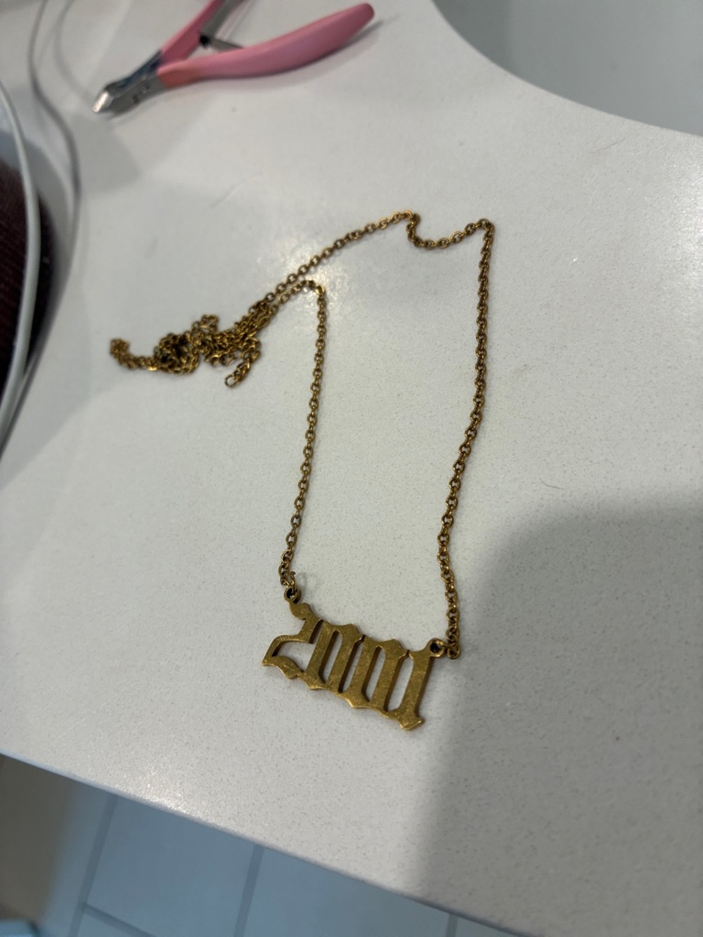 Unbranded Gold Roman Numeral Pendant Necklace